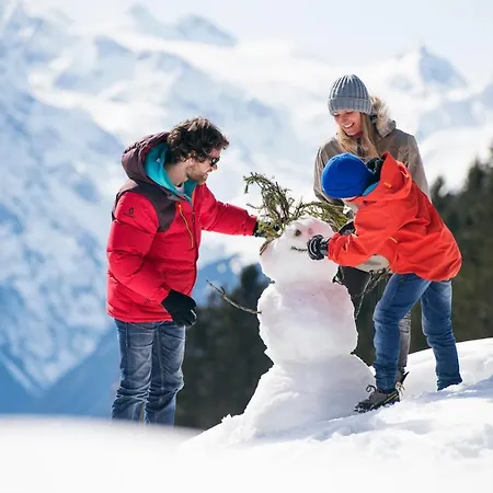 Evashome Apartment *